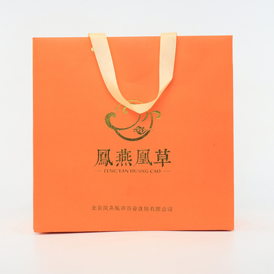 De glanzende Gemerkte het Winkelen Handvatten van Logo Paper Bags With Rope van de Giftdouane